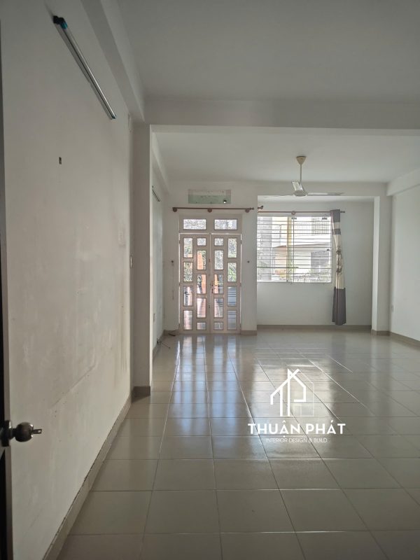 Hiện trạng nhà cũ: Nỗi ám ảnh về sự bí bách và lỗi thời